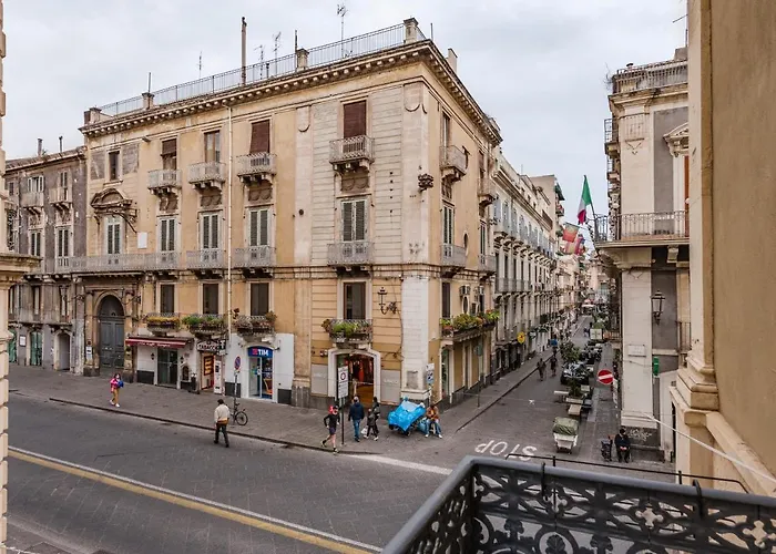 아파트 Ferrini - Etnea Portrait 카타니아